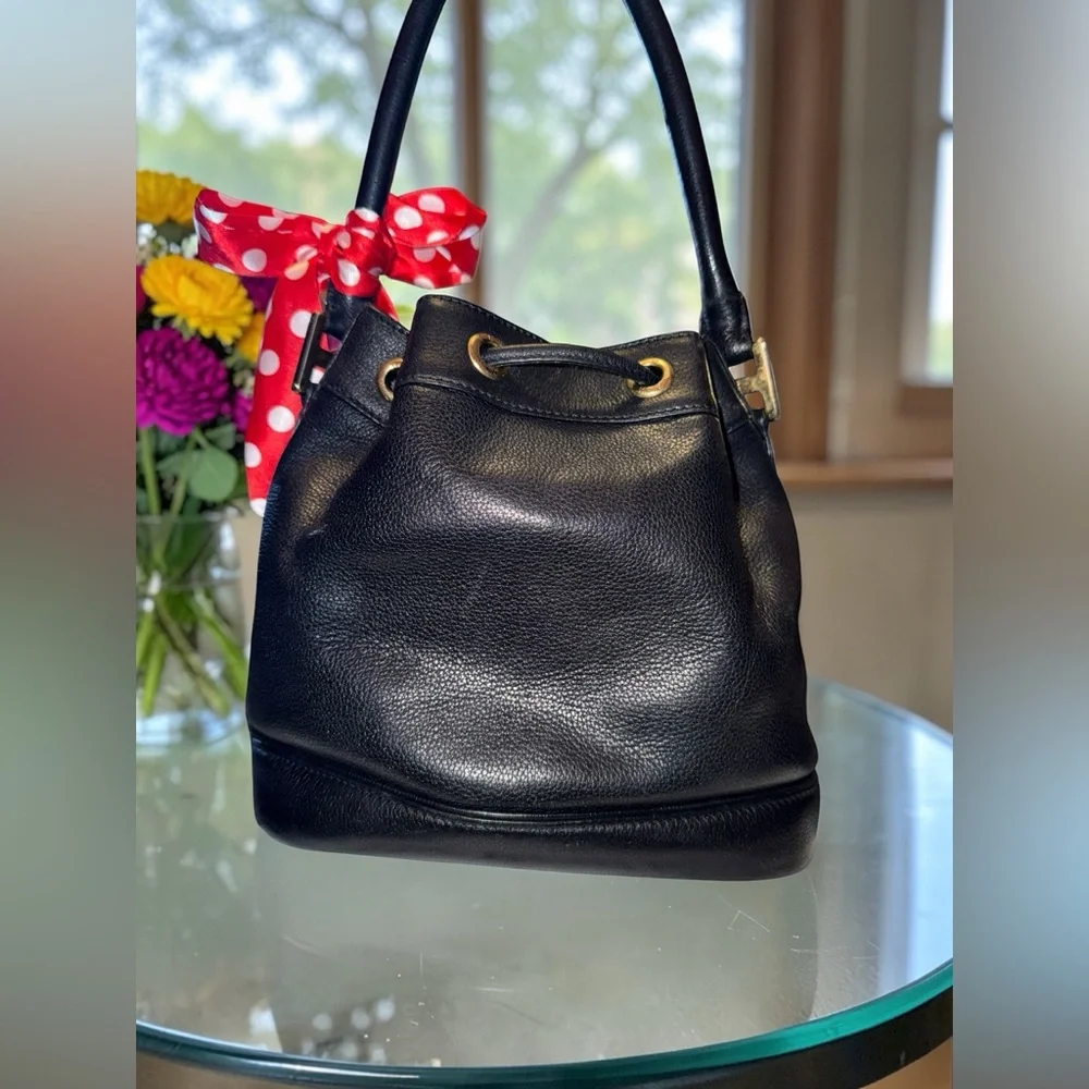 4FER MCM EUC Black Leather Drawstring Bucket Bag w/ dust bag, scarf & charm - Picture 6 of 13